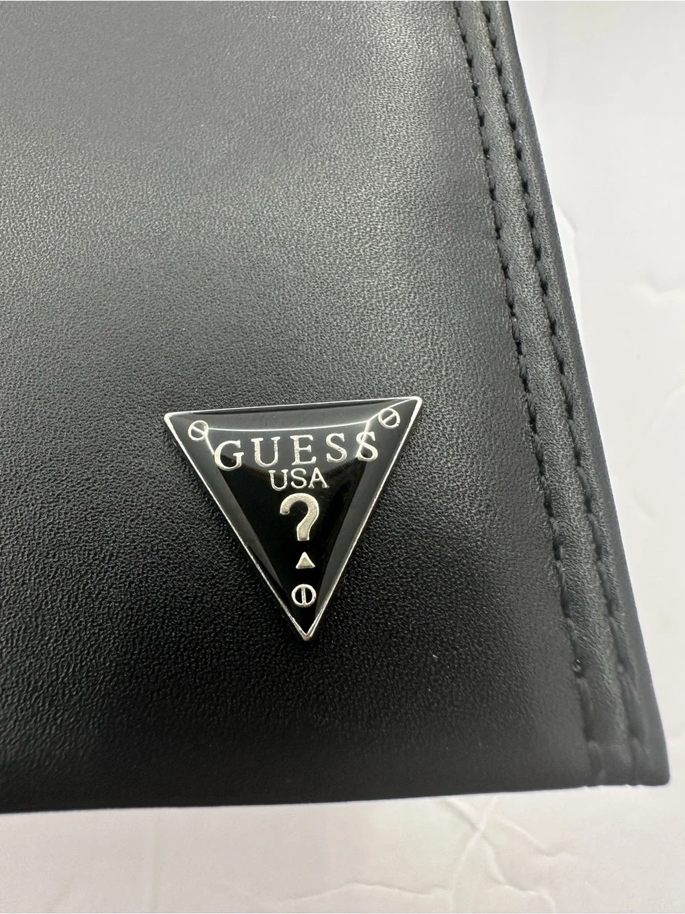 Guess Black Triangle Logo Wallet Accent